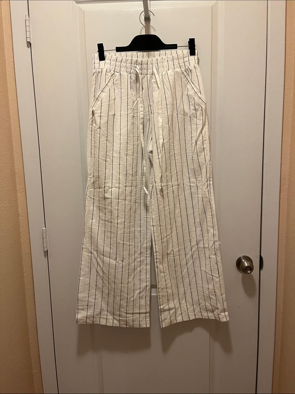 (NWT) Sienna Sky Cream and Black Vertical Stripe Drawstring Pants